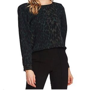 VINCE CAMUTO Green Leopard long sleeve top SIZE L